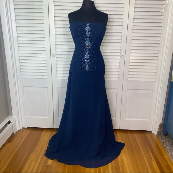 Jovani Dresses | Jovani Elegant Navy Blue Strapless Evening Gown | Size 8/ This Is A Petite | Color: Blue | Size: 8 | Akellett77's Closet